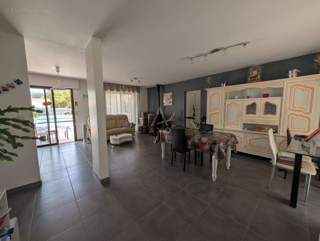 Maison 3ch + garage + piscine - photo 2
