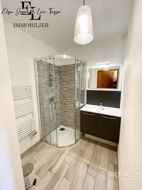 Appartement à LA CLUSE