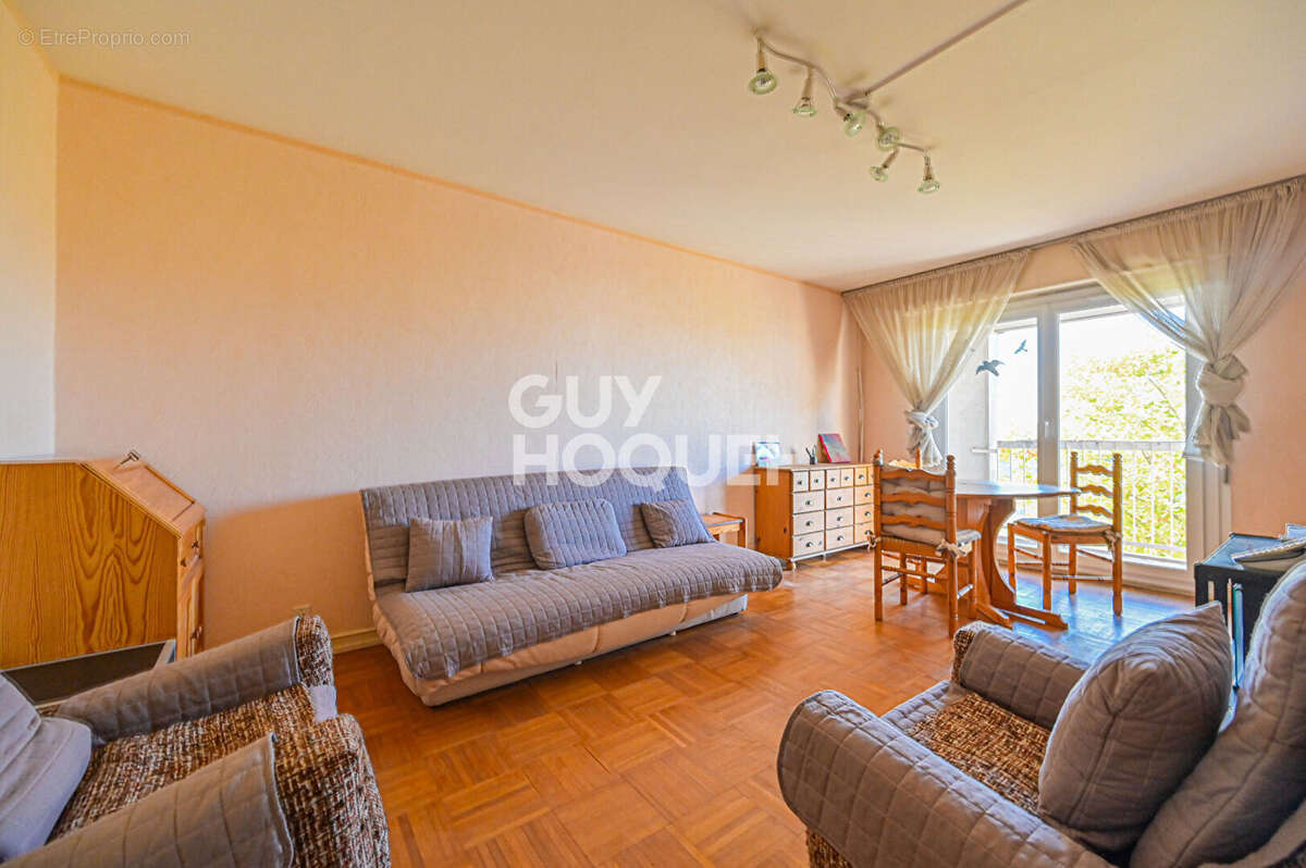 Appartement à PARIS-12E