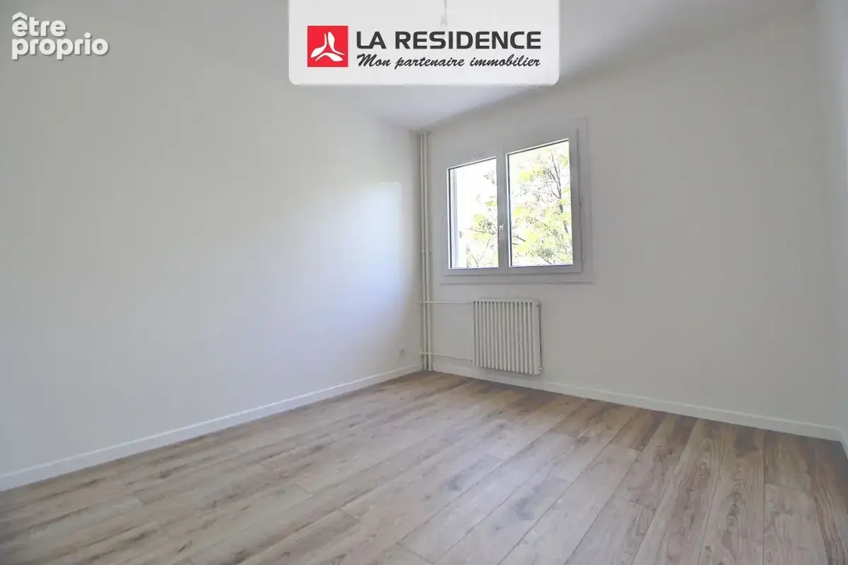 Appartement 4 pièces 78 m² à vendre à Verneuil-Sur-Seine (78480) - photo 4