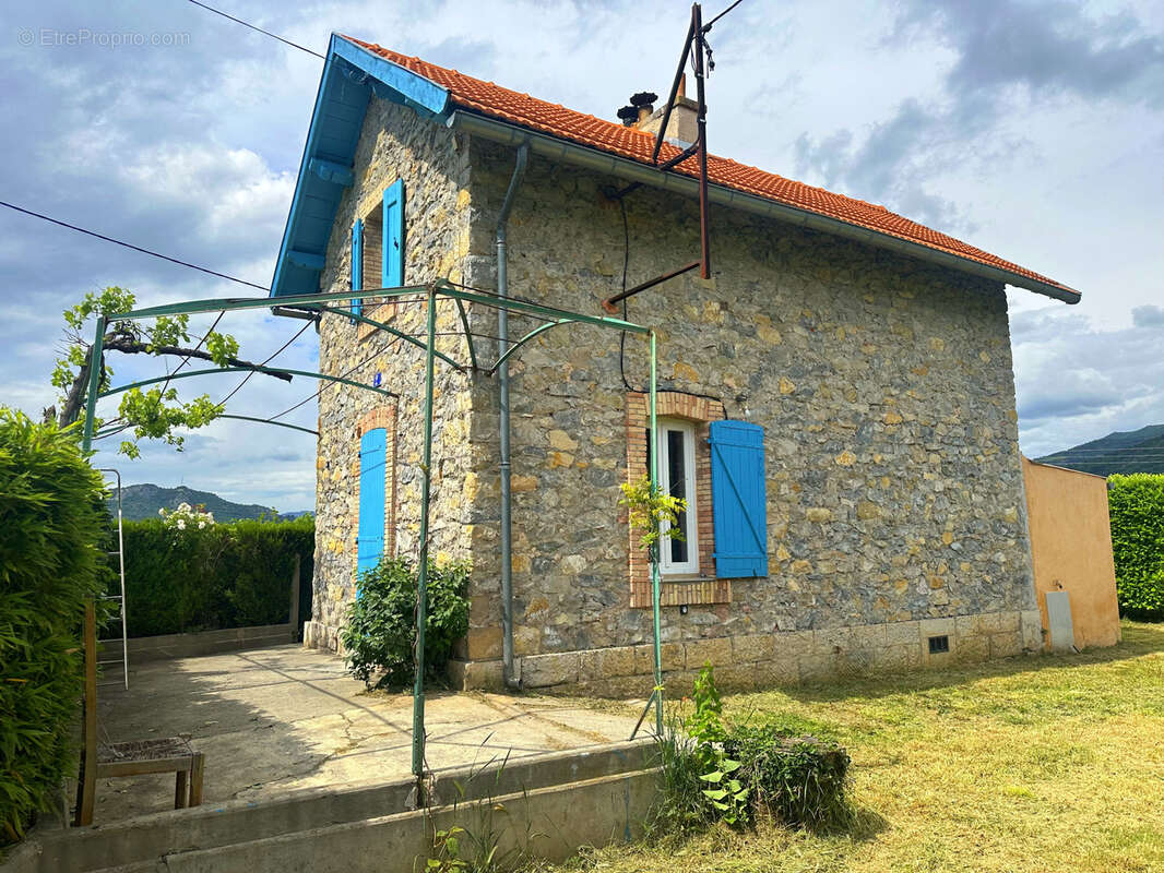Maison à L'ESCALE