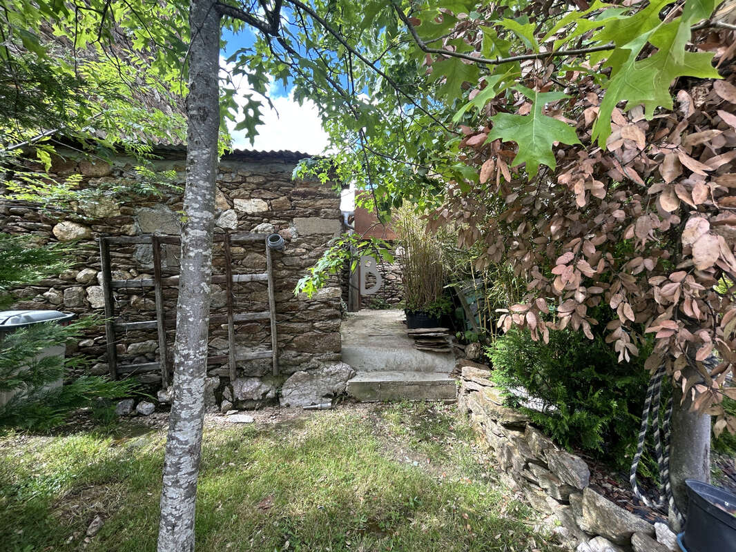 Maison à PRADINAS