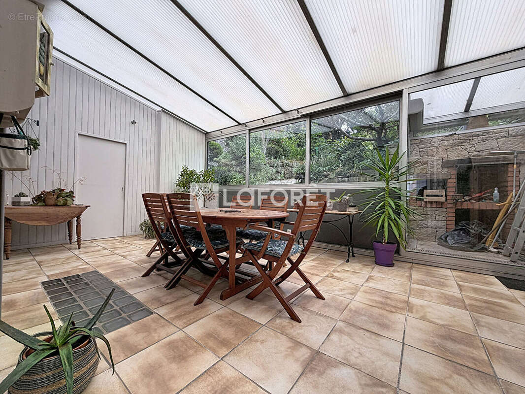 Maison Cholet centre 5 pièces146 m2 - photo 6