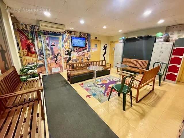 Commerce à PARIS-14E