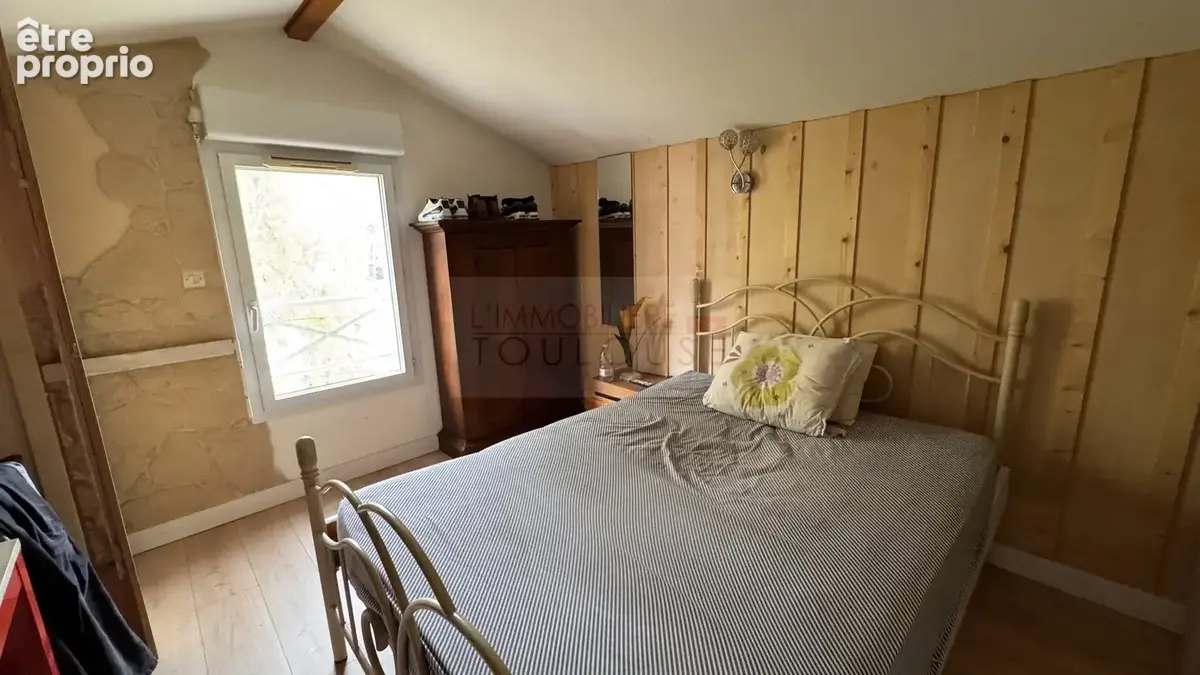 Saint-jean t4 duplex dernier etage + balcon + parking - photo 11