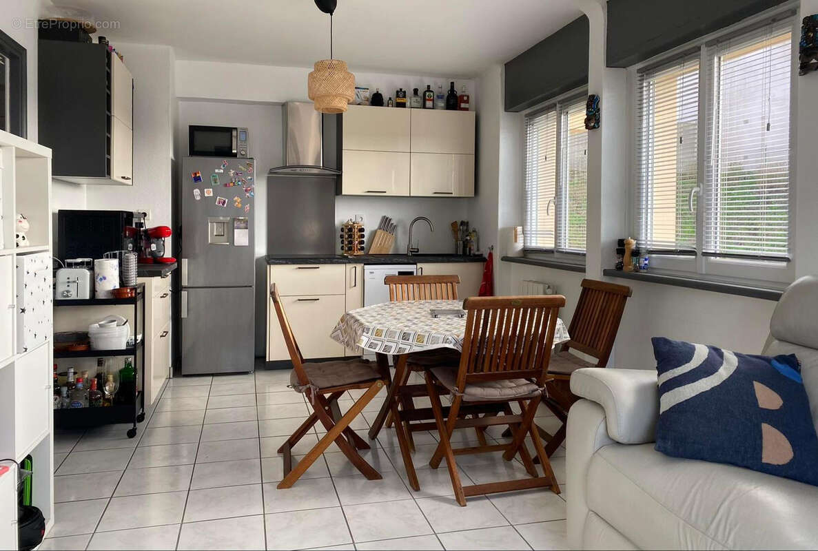 Appartement lumineux près du port - photo 7