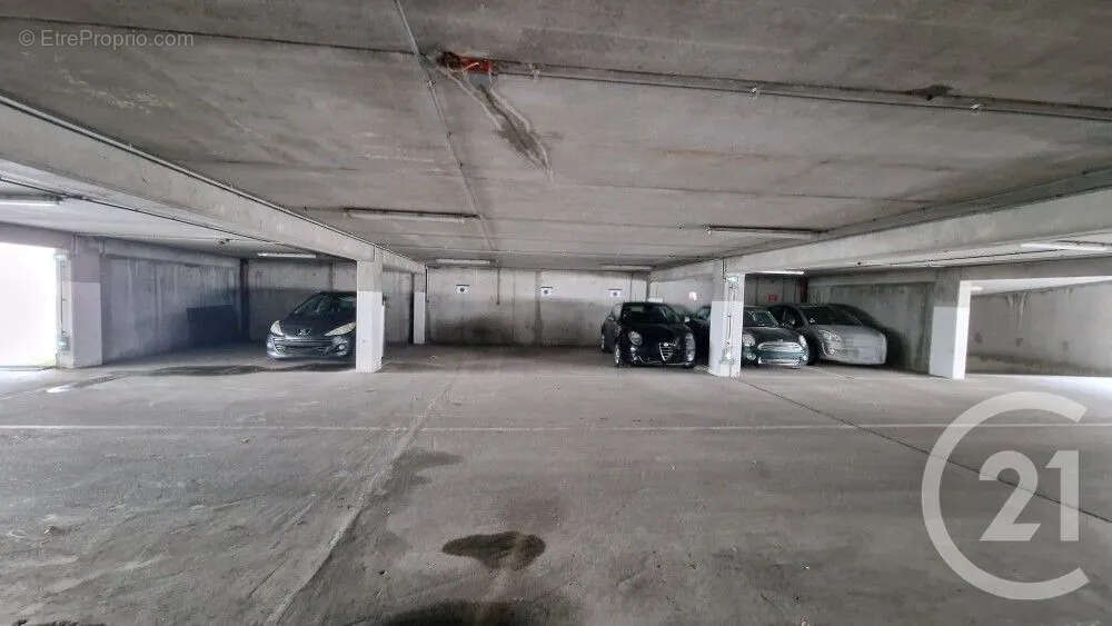 Parking à LYON-3E