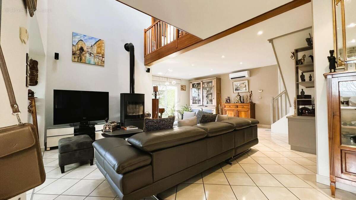 Photo 7 - Maison à CHARBONNIERES-LES-BAINS