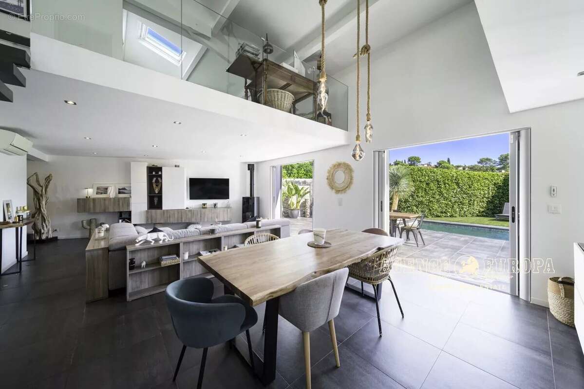Mougins - agreable maison moderne - photo 4