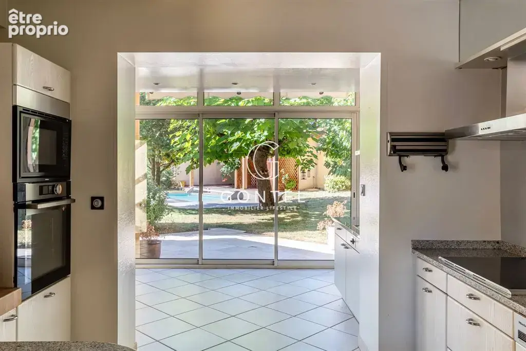 Maison 230m²  – saint-cyr-au-mont-d’or - photo 9