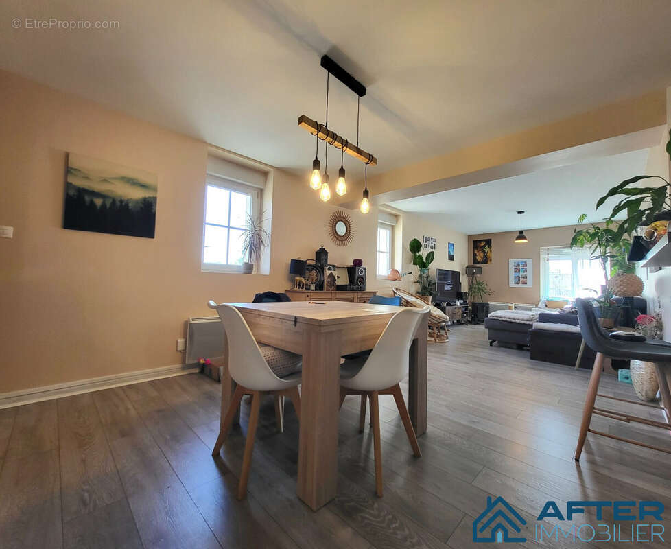 Appartement à MARAINVILLER