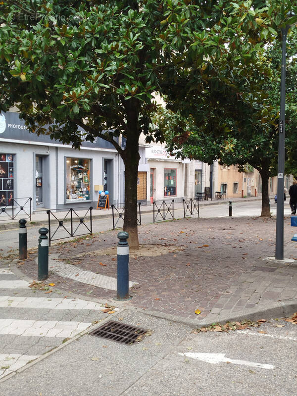 Commerce à CHAMBERY