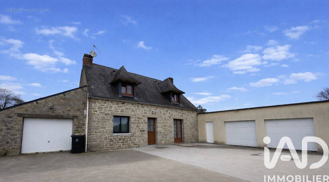 Photo 1 - Maison à LES BRULAIS