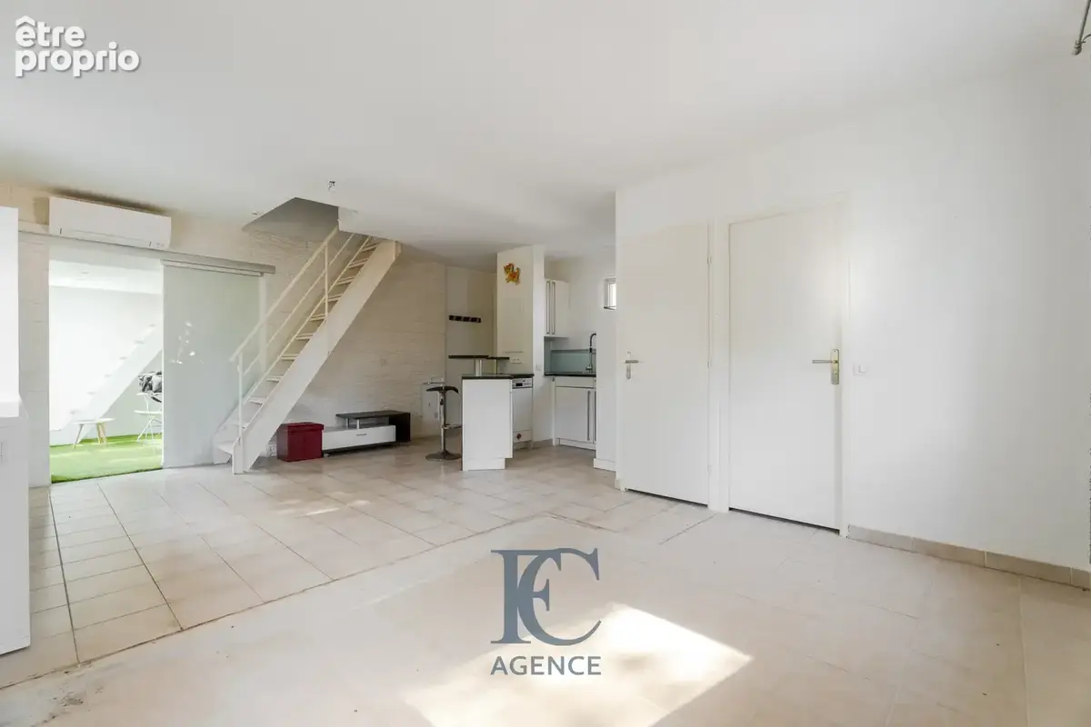 Appartement T2 de 40 m2 en duplex près de la plage - photo 3