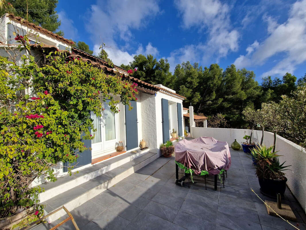 Maison à LA VALETTE-DU-VAR