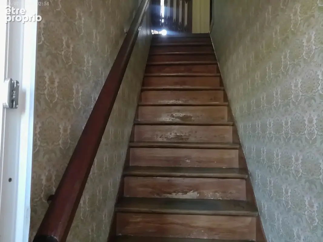 Appartement T3, jardin, cave et dépendances - photo 2