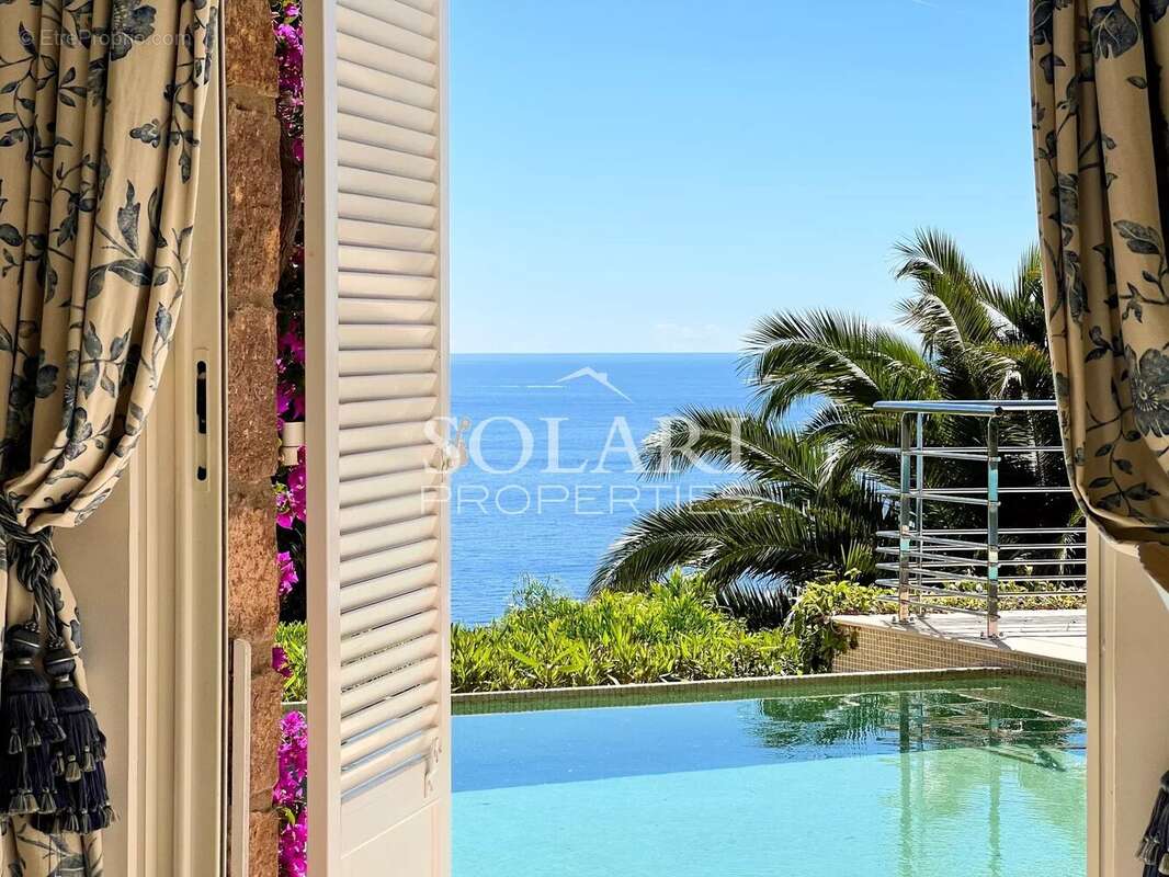 Maison à THEOULE-SUR-MER