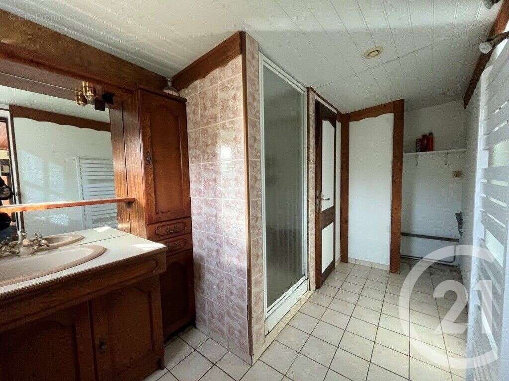 Maison 70 m² à Bernay  - photo 10