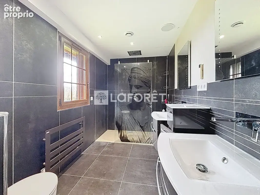 Maison 7 pièce(s) 200 m2 +  Piscine et Dépendances - photo 12