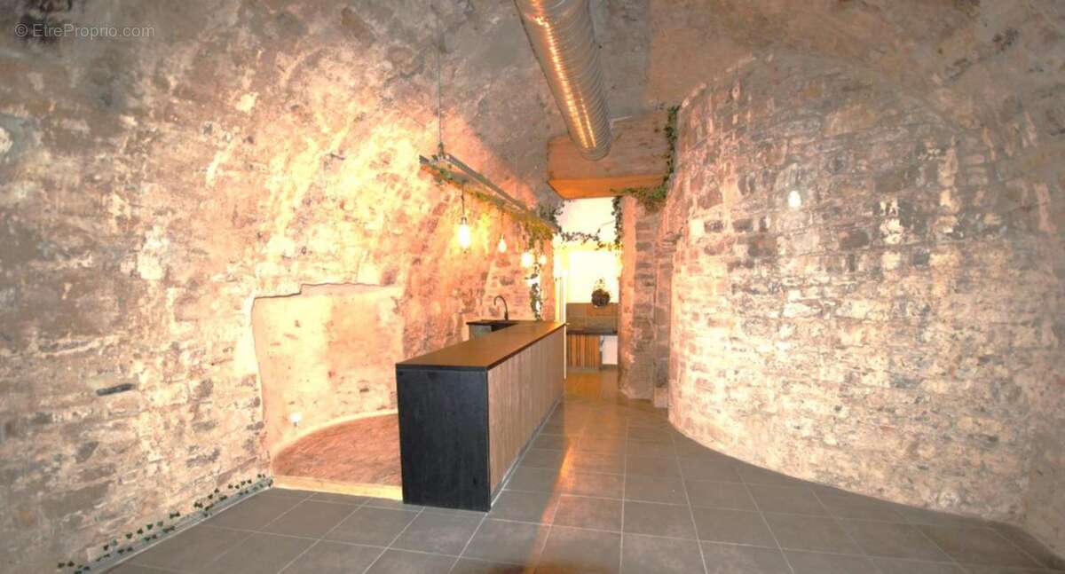 Maison 600 m² à Cordes-Sur-Ciel  - photo 8