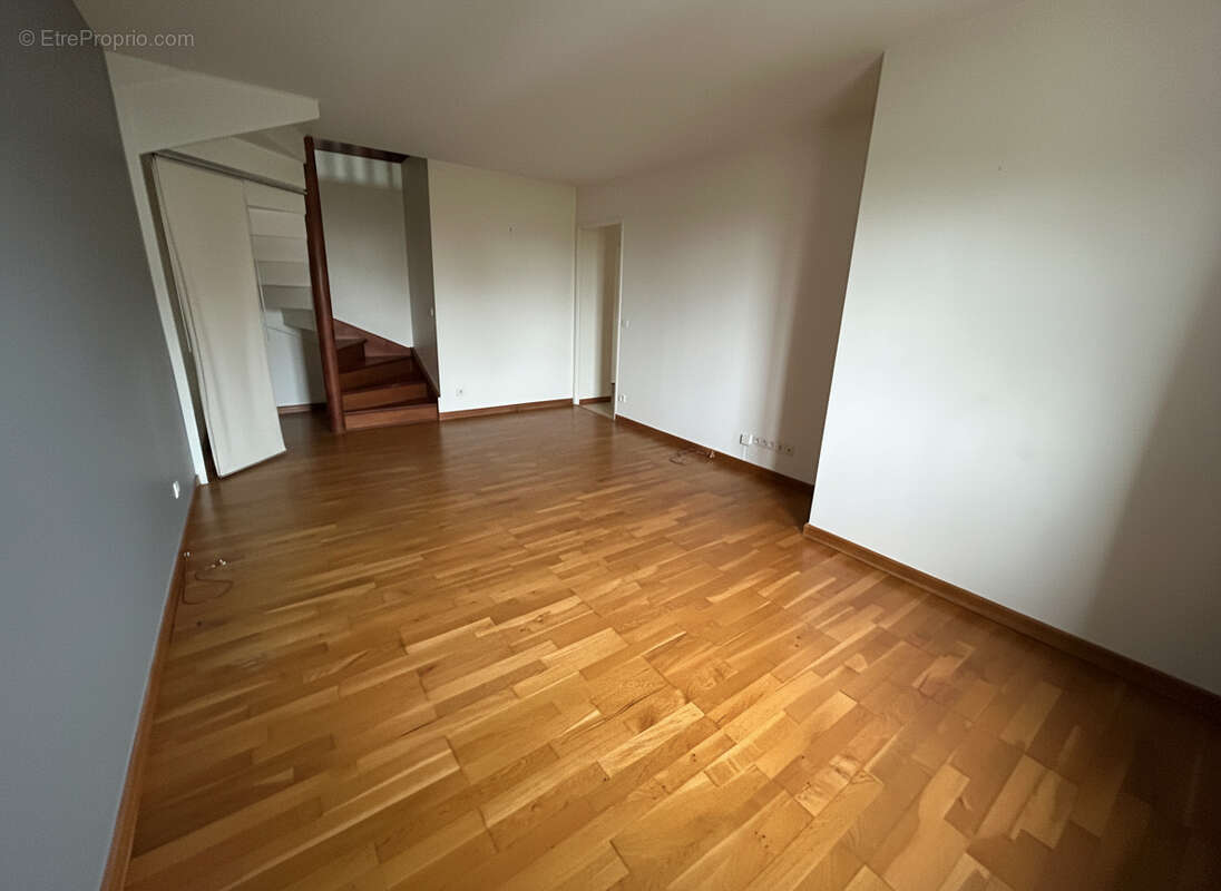 Appartement à PLAISIR