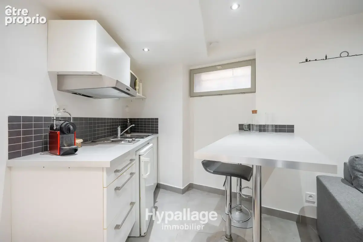À VENDRE - studio centre ville - 13090 AIX EN PROVENCE - photo 3