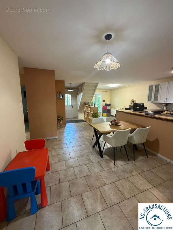 Maison à l'abri des regards de 170m2 - photo 8