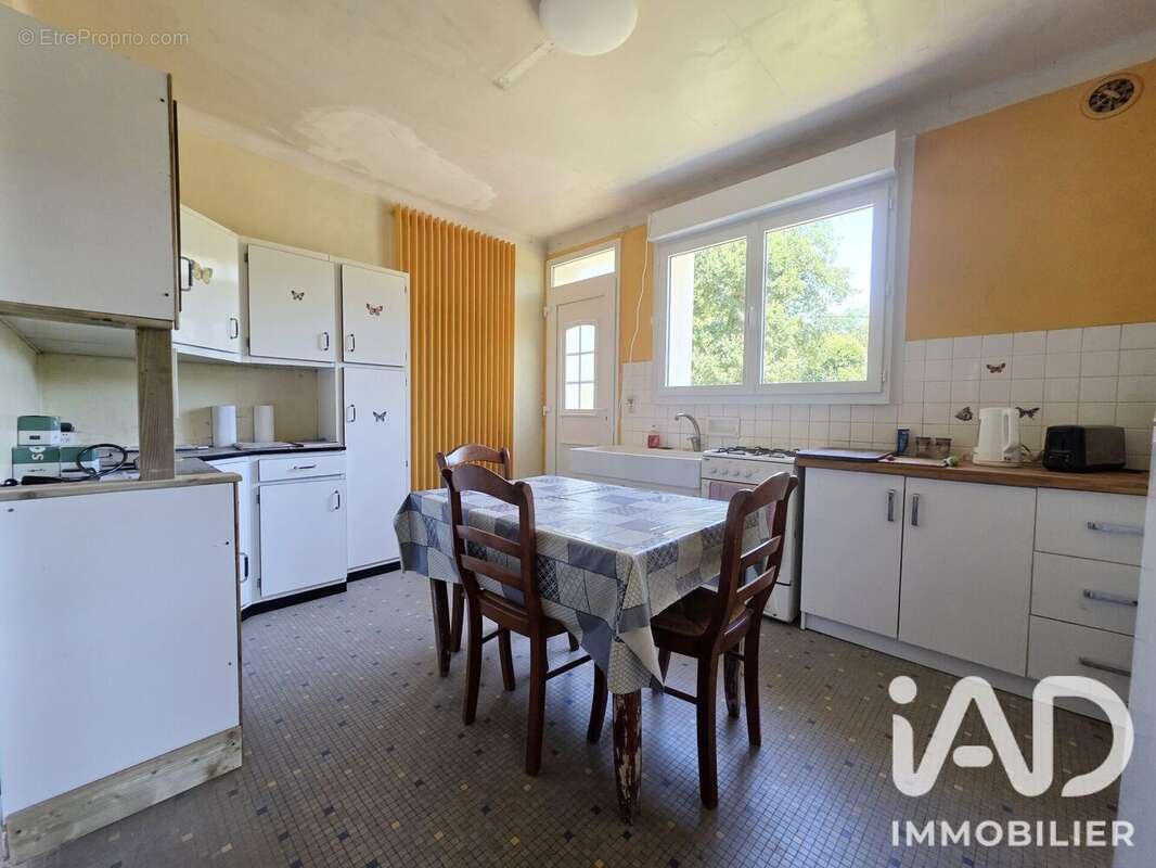 Photo 4 - Maison à CARENTOIR