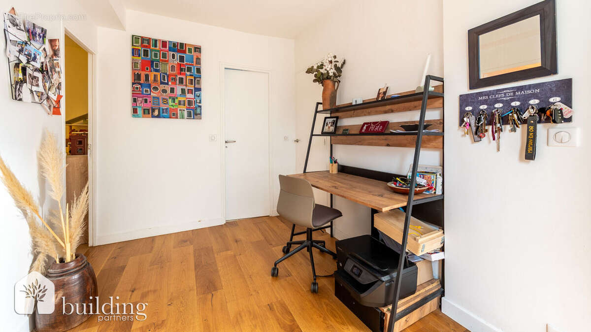 Appartement à ASNIERES-SUR-SEINE