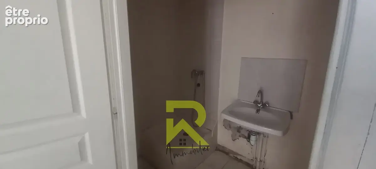 Appartement T2 avec terrasse premier étage centre ville à Béziers - photo 7