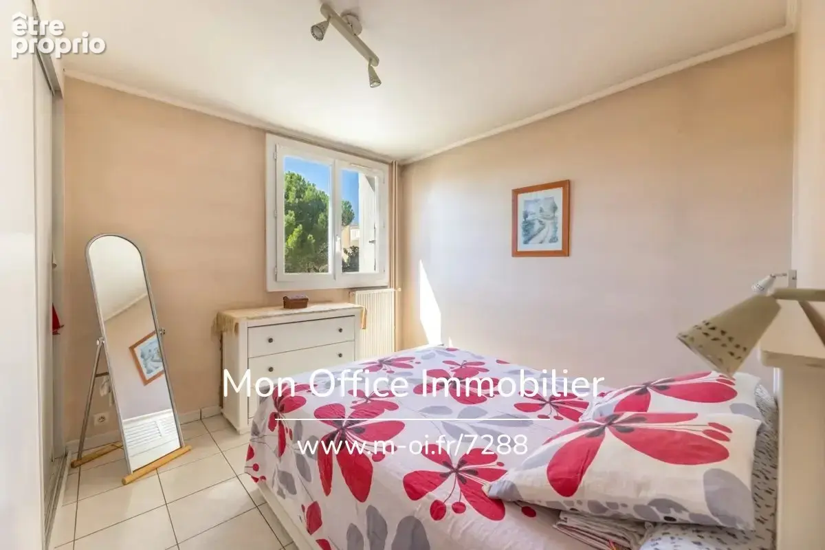 Référence : 7288-ETH - Exclusivité - Appartement - 3 pièces - 75m2 - Aix-en-Provence - photo 4
