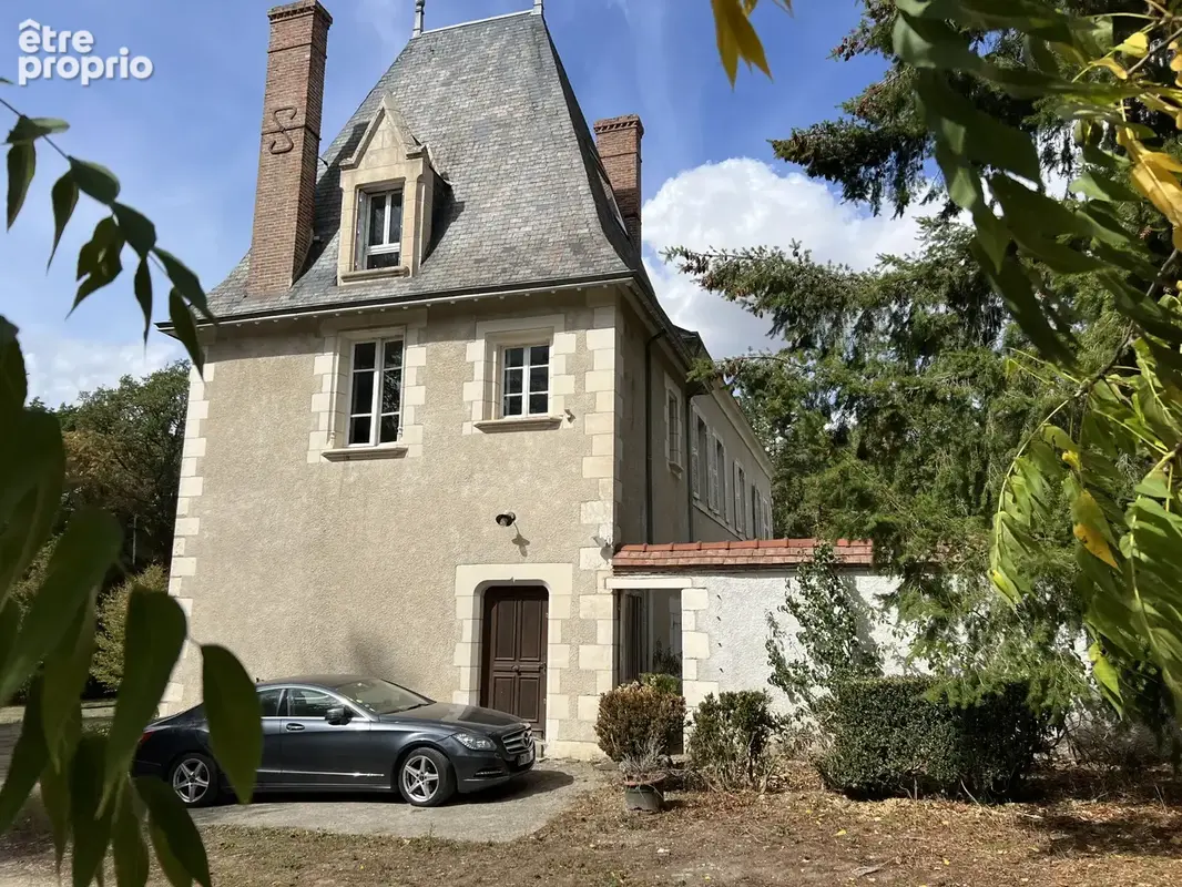 Propriété 13,71 ha : maison de maître, logement amis, étangs, piscine, tennis - photo 3