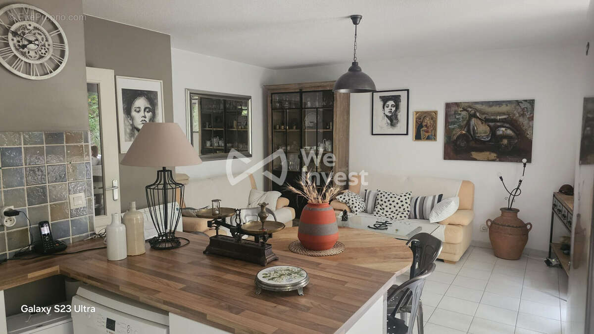 Appartement à MARSEILLE-9E