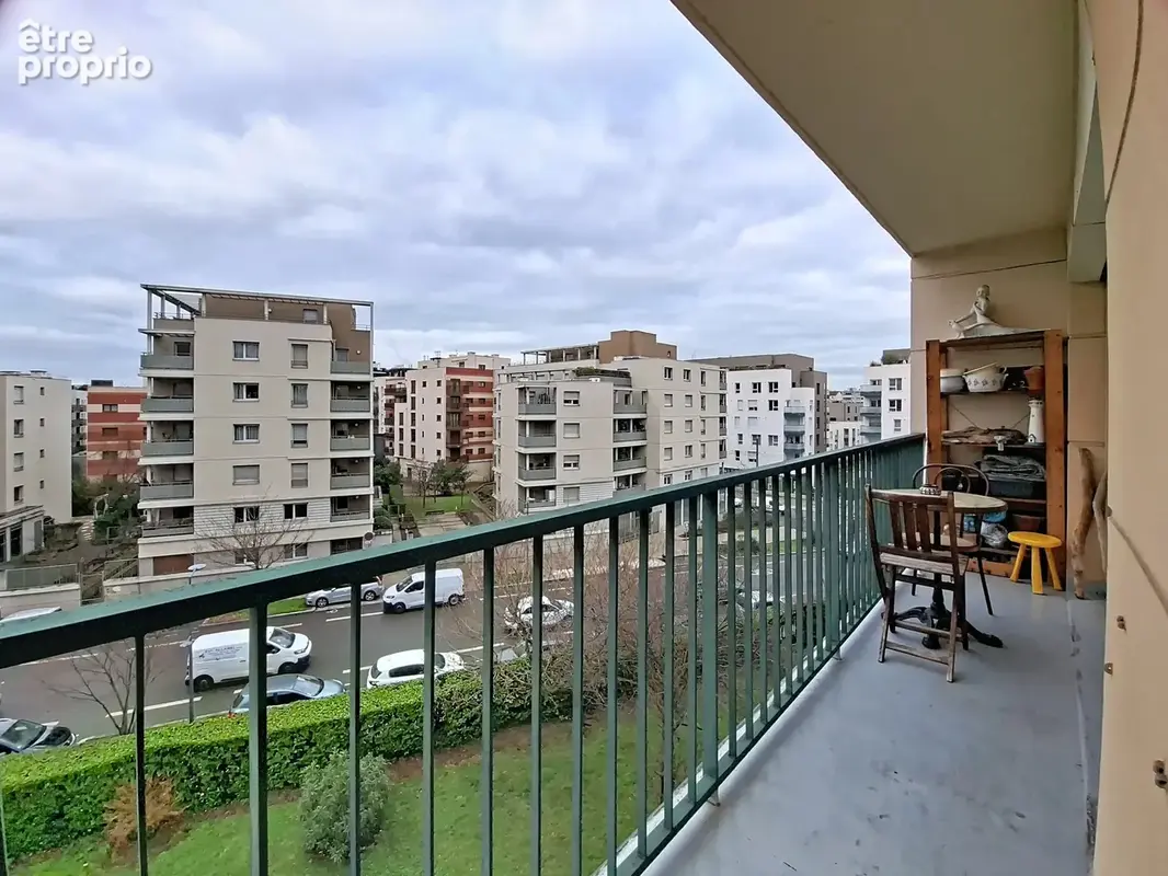 Entre le Médipôle et la place Grand Clément - photo 16