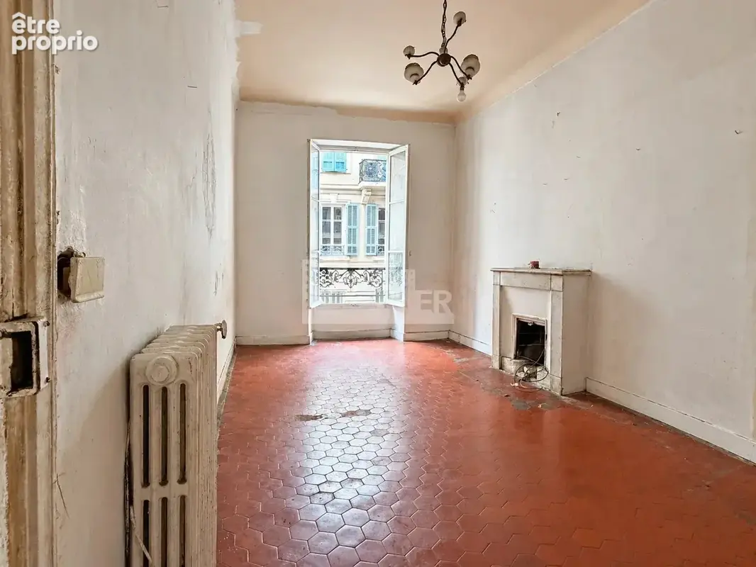 Nice centre – 2 lots – 90 m² – à rénover - photo 4
