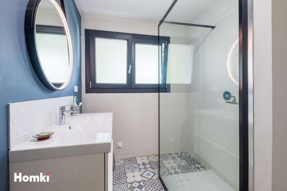 Maison à CARNOUX-EN-PROVENCE