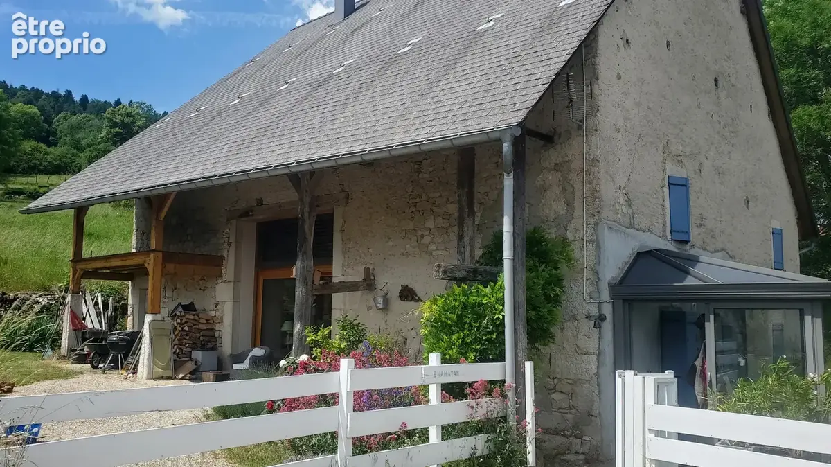 Maison 5 pièces 135 m² · à Valromey-sur-Séran · 135 m² · 309 000 €