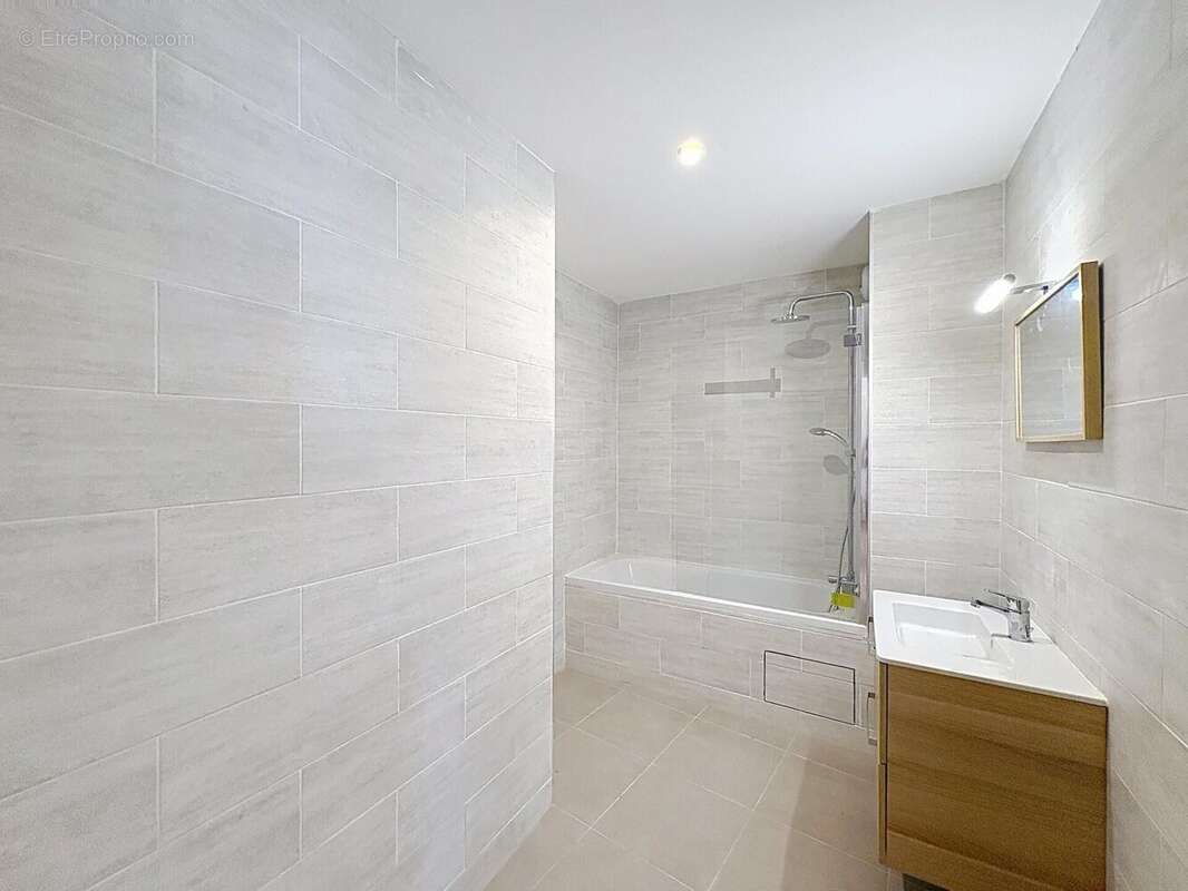 Appartement 120 m² à Fosses  - photo 5