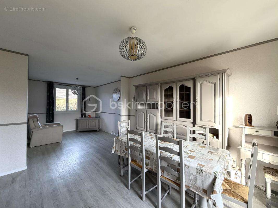 Maison à LE BOSC-ROGER-EN-ROUMOIS