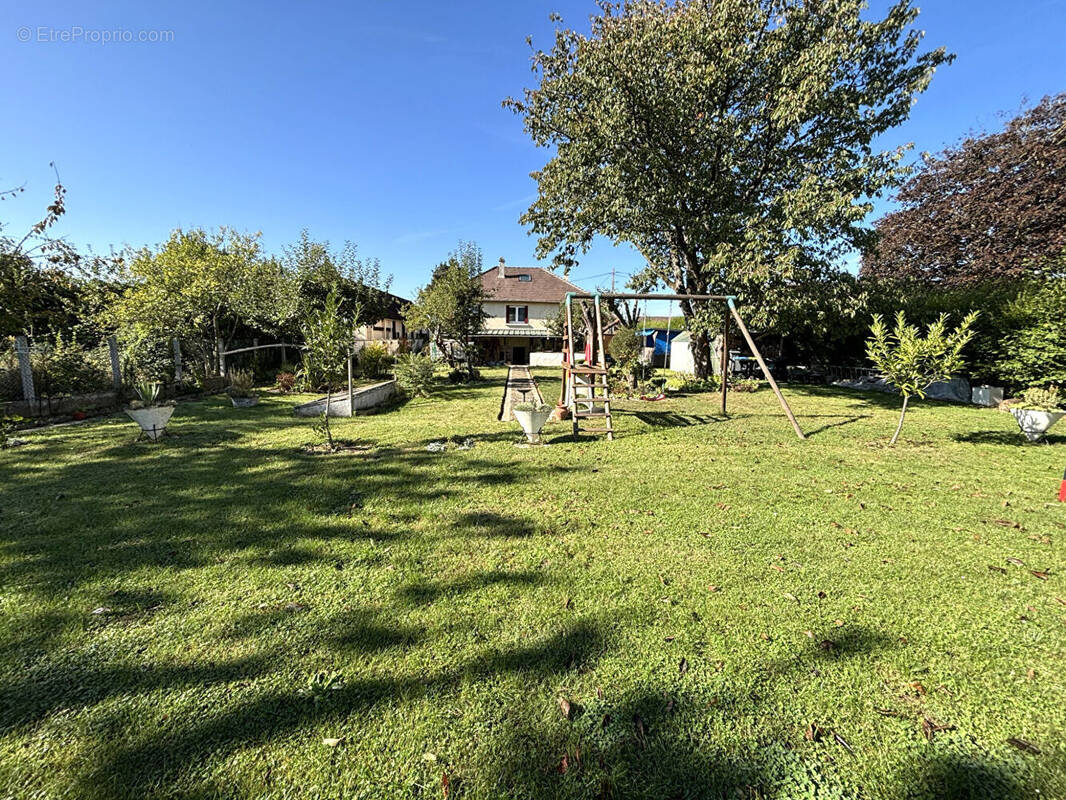 Maison à SAINTE-GENEVIEVE