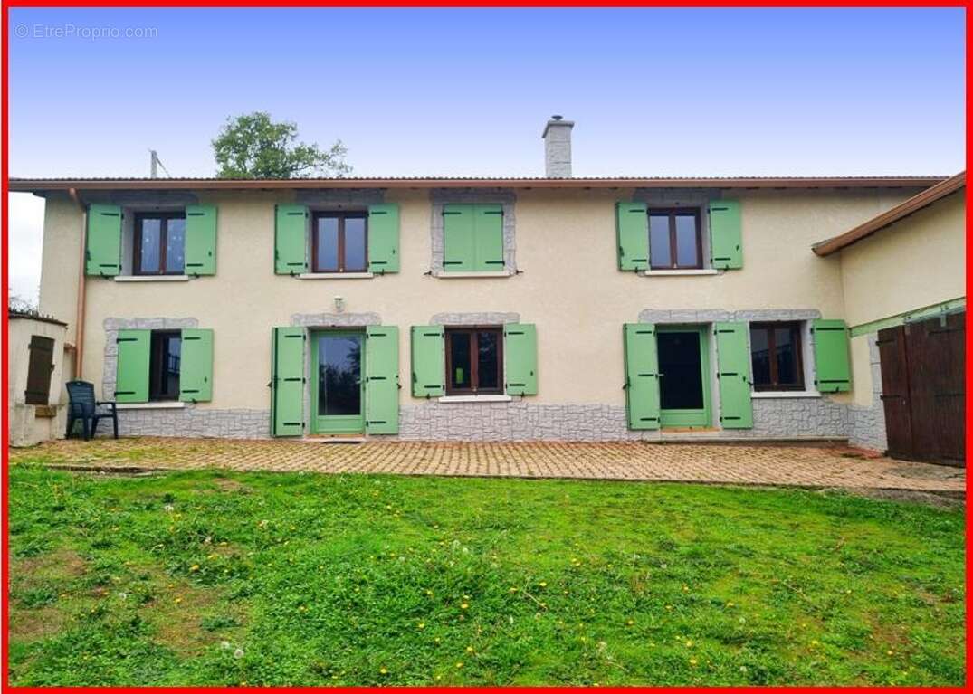 Maison à SAVIGNY