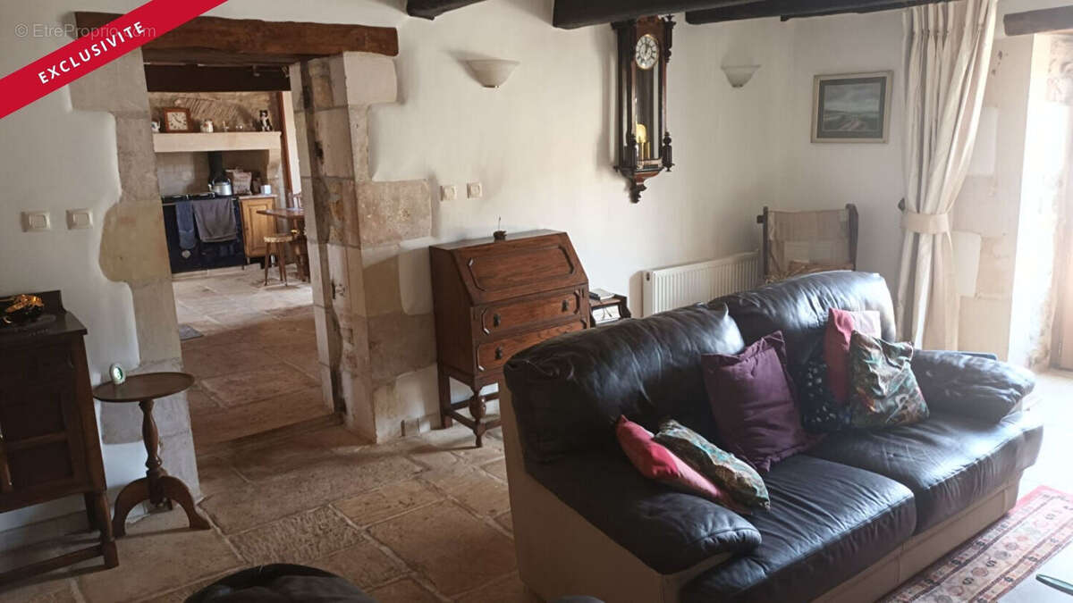Maison à COUHE