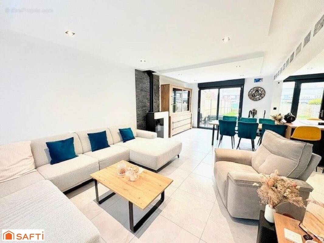 Photo 1 - Maison à BELLAING