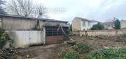 Terrain à LES MUREAUX