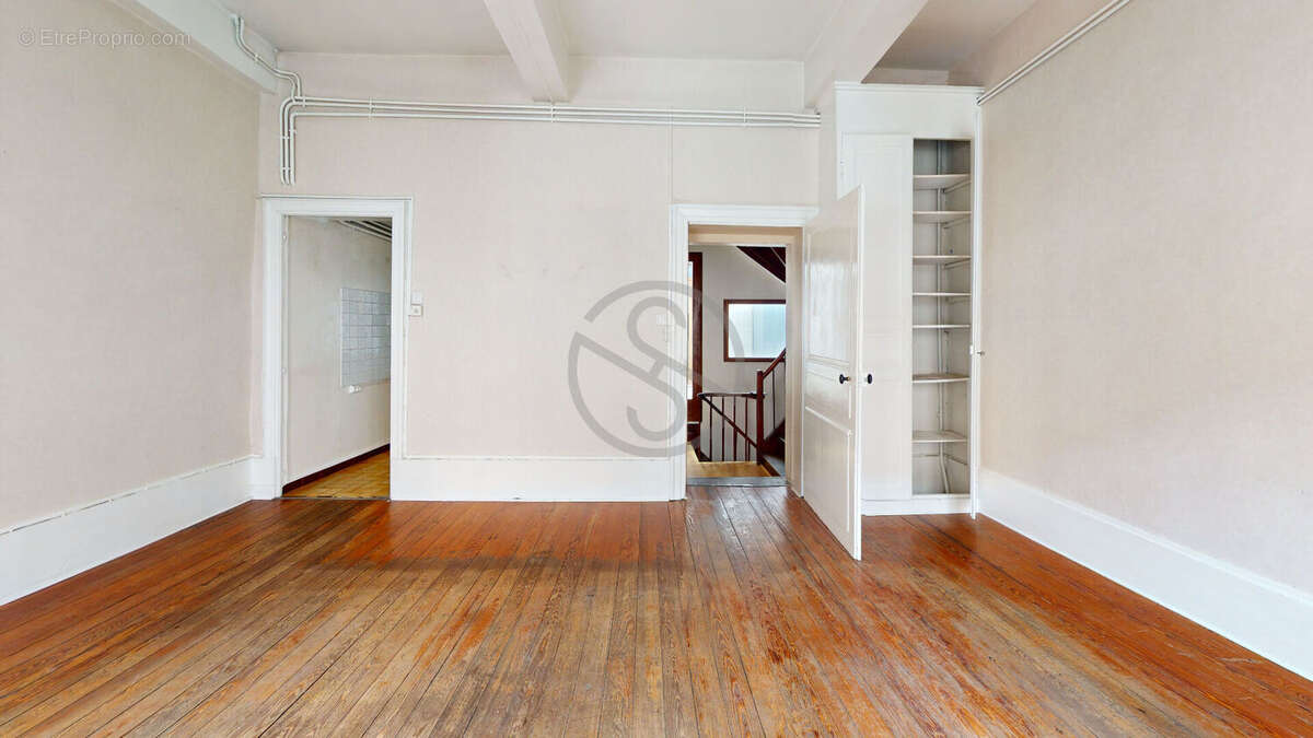 Appartement à LA COTE-SAINT-ANDRE