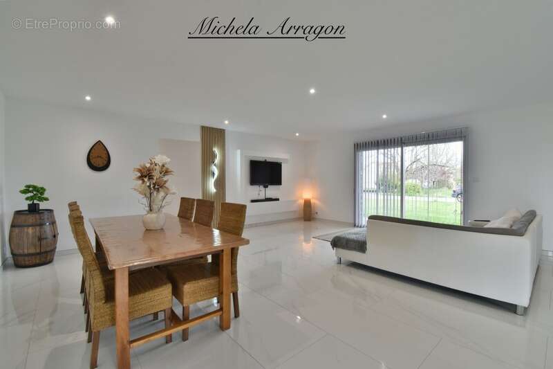 Maison à VILLENEUVE-SUR-LOT