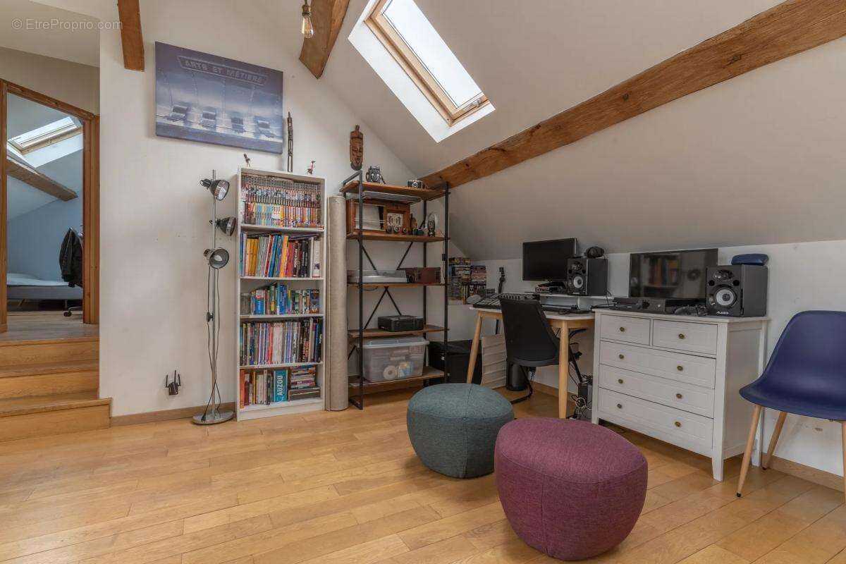 Maison à CONFLANS-SAINTE-HONORINE