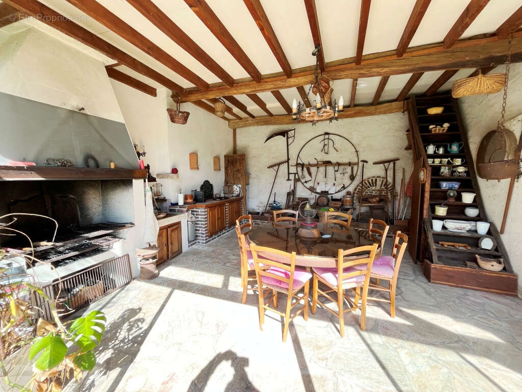 Maison à SENS
