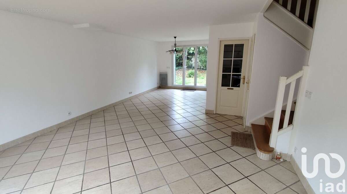 Photo 4 - Maison à SARCELLES