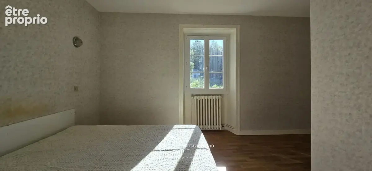 LUSIGNAN - Ensemble immobilier de 2 logements avec jardinets - photo 6